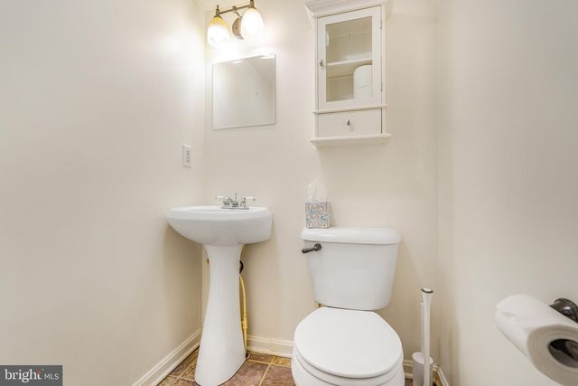 708 KENMORE AVE, Fredericksburg, VA 22401