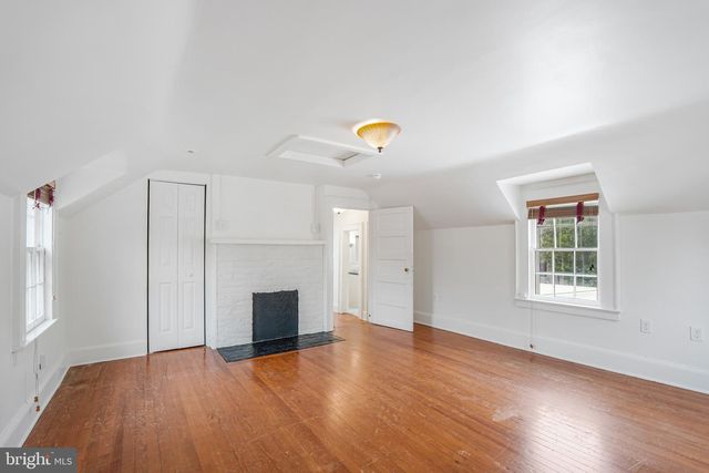 708 KENMORE AVE, Fredericksburg, VA 22401