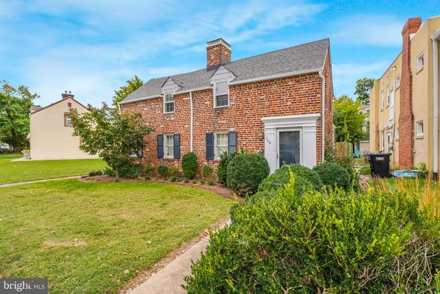708 KENMORE AVE, Fredericksburg, VA 22401