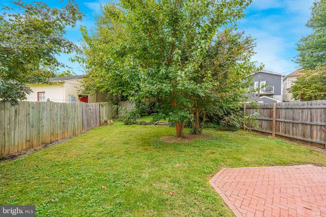 708 KENMORE AVE, Fredericksburg, VA 22401