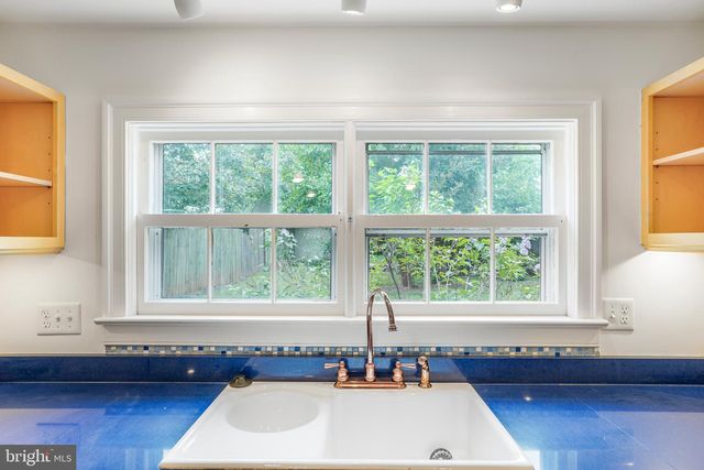 708 KENMORE AVE, Fredericksburg, VA 22401