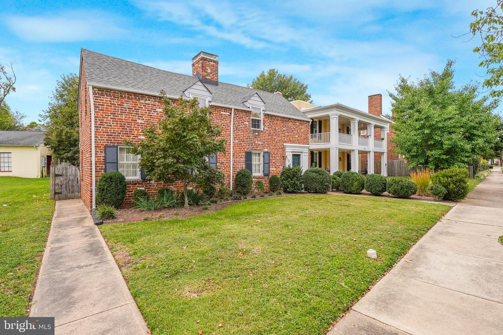 708 KENMORE AVE, Fredericksburg, VA 22401