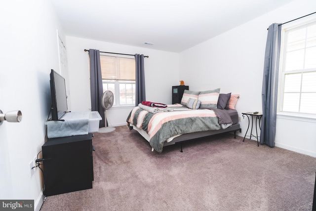 3 UNION ST, Marcus Hook, PA 19061