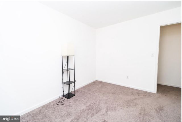 3 UNION ST, Marcus Hook, PA 19061