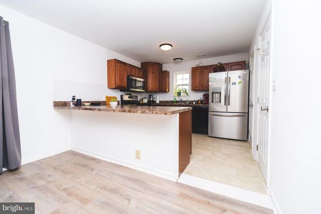 3 UNION ST, Marcus Hook, PA 19061