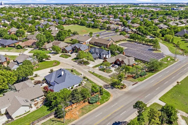 921 Gleneagles Drive, Edmond, OK 73013