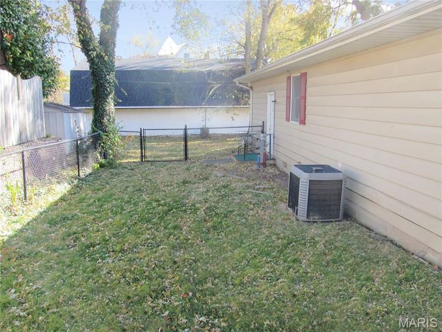 101 S Liberty Street, Jerseyville, IL 62052