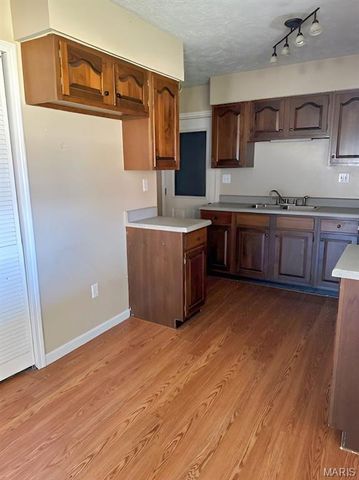 101 S Liberty Street, Jerseyville, IL 62052