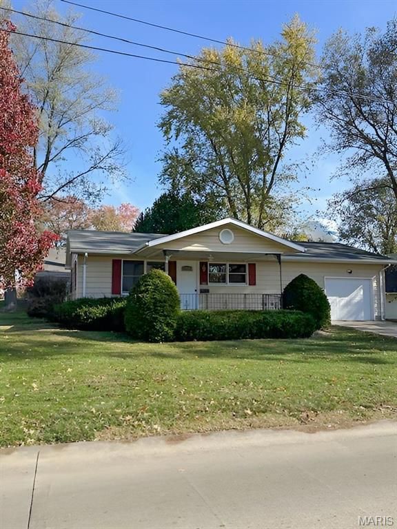 101 S Liberty Street, Jerseyville, IL 62052