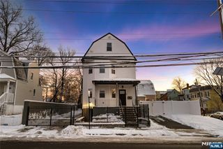 396 14th Avenue, Irvington, NJ 07111