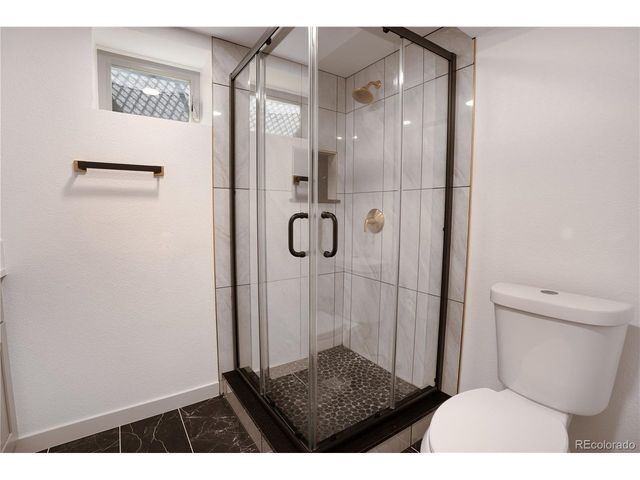 451 Lansing St, Aurora, CO 80010
