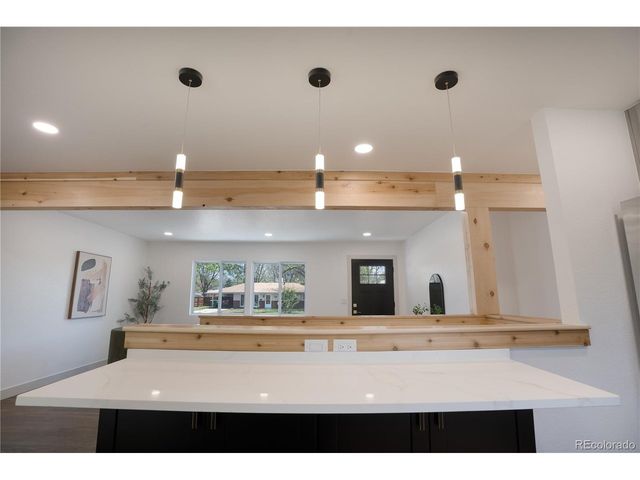 451 Lansing St, Aurora, CO 80010