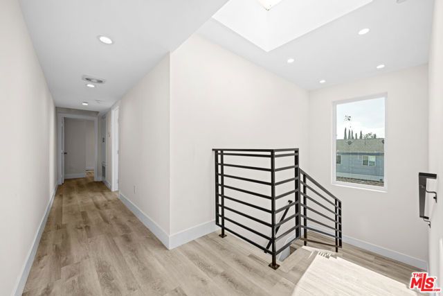 636 W 76th Street, Los Angeles, CA 90044