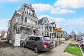 287 Halsted St, East Orange City, NJ 07018