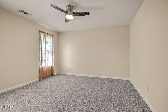 20569 Hedgerow Hill, Bristol, VA 24202