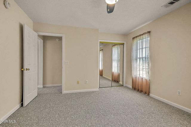 20569 Hedgerow Hill, Bristol, VA 24202