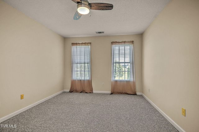 20569 Hedgerow Hill, Bristol, VA 24202