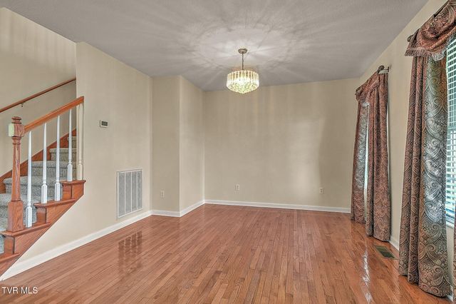 20569 Hedgerow Hill, Bristol, VA 24202