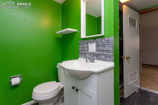 616 Lansing Drive, Colorado Springs, CO 80909