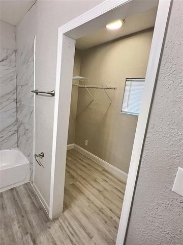 102 QUINTARD AVENUE, Orlando, FL 32811