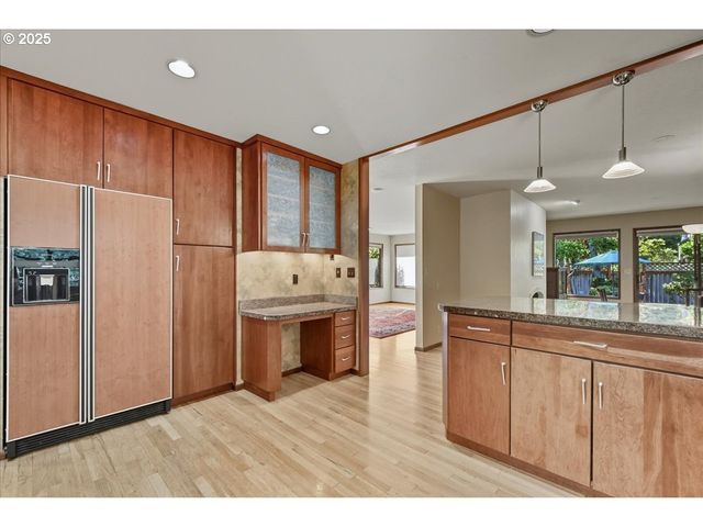 2635 Sw SHERWOOD Pl, Portland, OR 97201