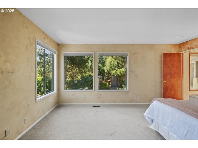 2635 Sw SHERWOOD Pl, Portland, OR 97201