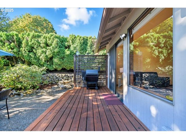 2635 Sw SHERWOOD Pl, Portland, OR 97201