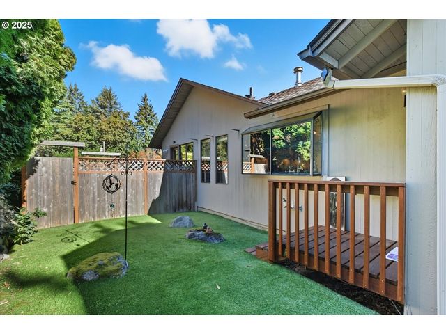 2635 Sw SHERWOOD Pl, Portland, OR 97201