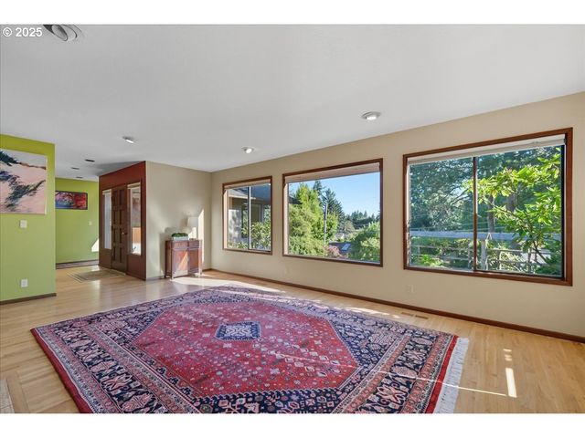 2635 Sw SHERWOOD Pl, Portland, OR 97201