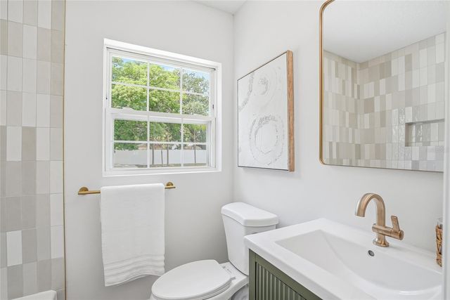 4909 S ZION STREET, Tampa, FL 33611