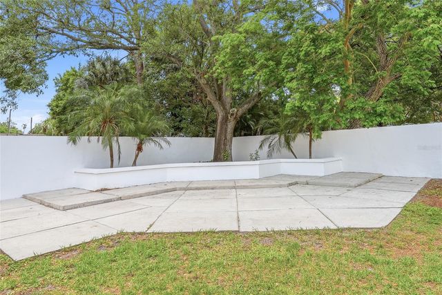 4909 S ZION STREET, Tampa, FL 33611