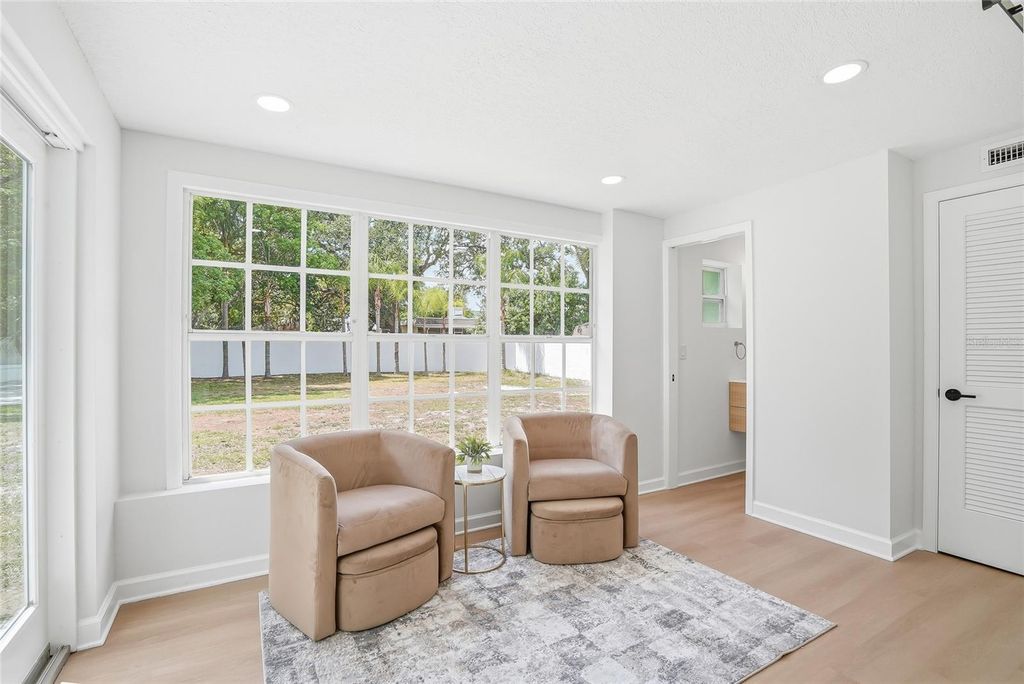 Image 16 of property listing at 4909 S ZION STREET, Tampa, FL 33611