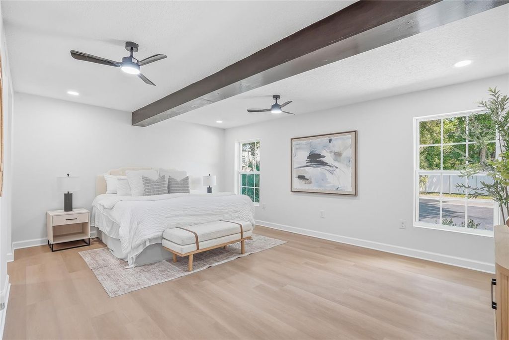 Image 19 of property listing at 4909 S ZION STREET, Tampa, FL 33611