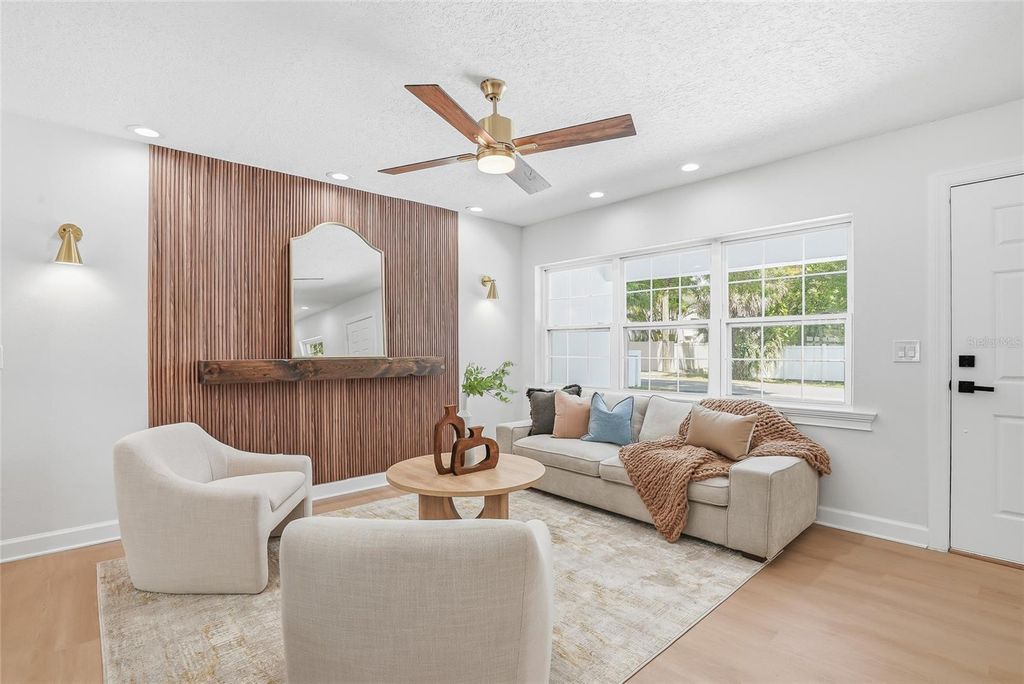 Image 5 of property listing at 4909 S ZION STREET, Tampa, FL 33611