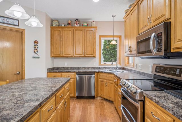 680 Kayla Lane, Hanover, MN 55341