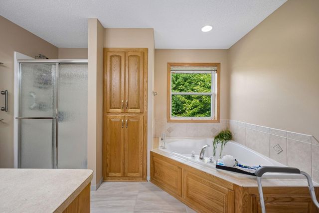 680 Kayla Lane, Hanover, MN 55341