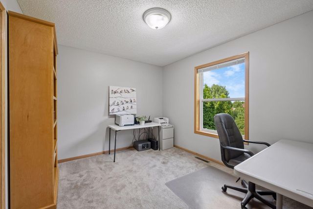 680 Kayla Lane, Hanover, MN 55341