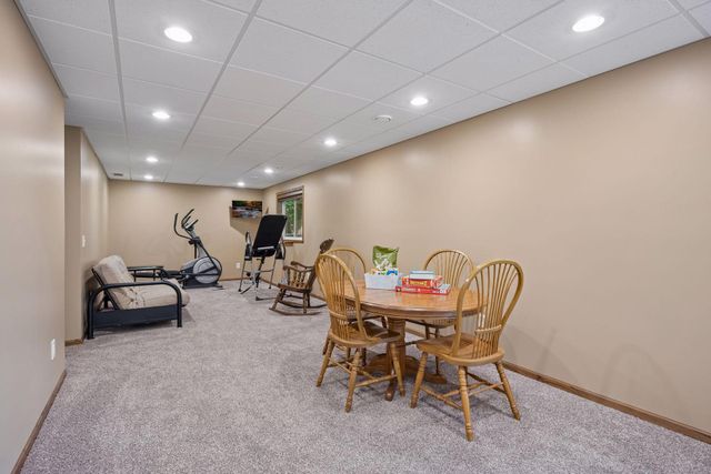 680 Kayla Lane, Hanover, MN 55341