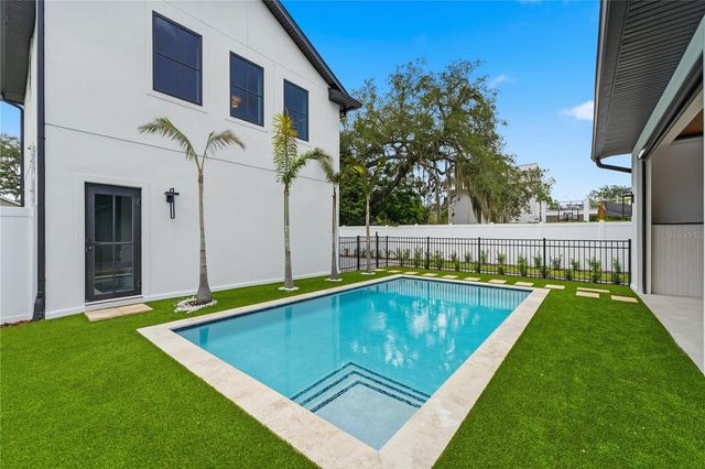 1222 POINSETTIA AVENUE, Orlando, FL 32804