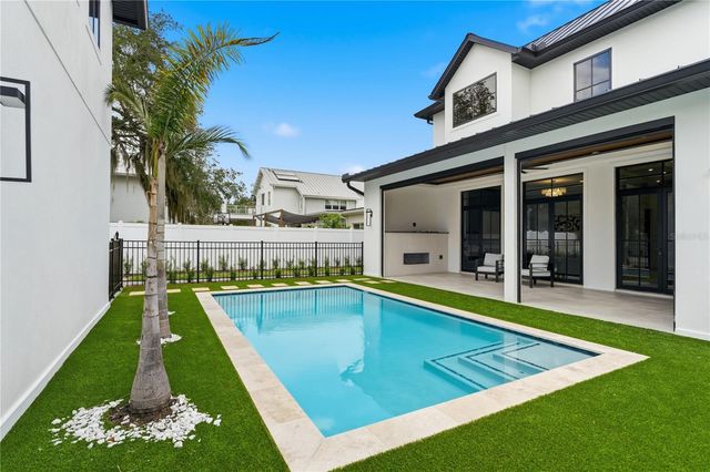 1222 POINSETTIA AVENUE, Orlando, FL 32804