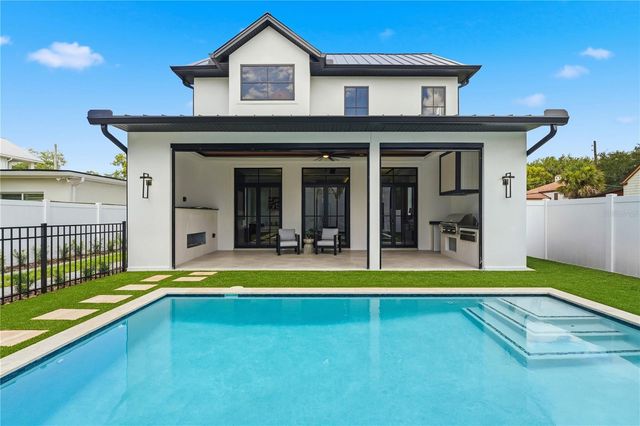 1222 POINSETTIA AVENUE, Orlando, FL 32804