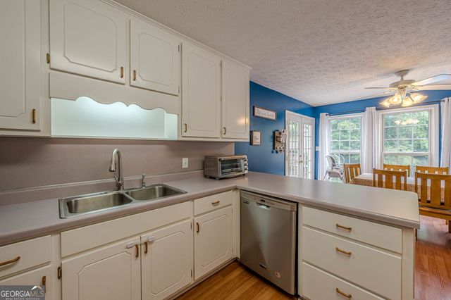 141 Edwards Way, Stockbridge, GA 30281
