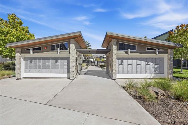3909 Engage Terrace 301, Fremont, CA 94538
