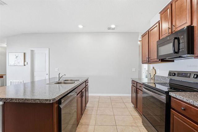 6637 WAGON TRAIL STREET, Zephyrhills, FL 33541