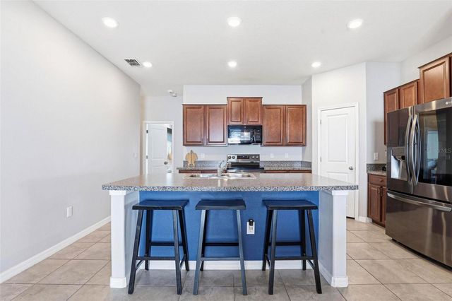 6637 WAGON TRAIL STREET, Zephyrhills, FL 33541