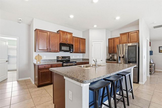 6637 WAGON TRAIL STREET, Zephyrhills, FL 33541