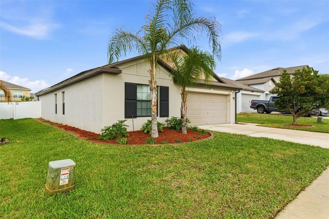 6637 WAGON TRAIL STREET, Zephyrhills, FL 33541