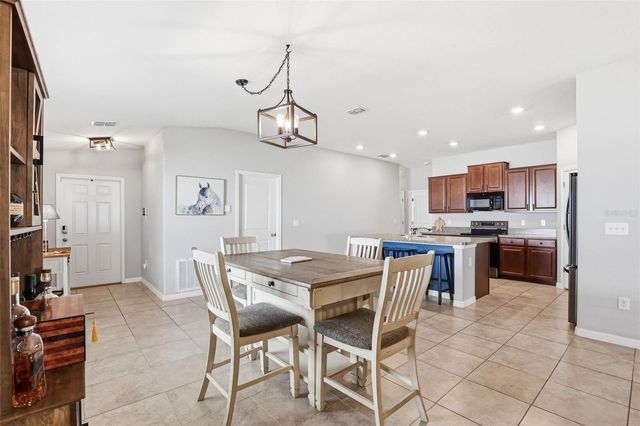 6637 WAGON TRAIL STREET, Zephyrhills, FL 33541