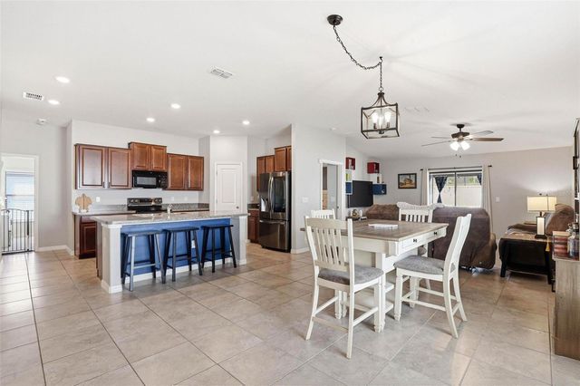 6637 WAGON TRAIL STREET, Zephyrhills, FL 33541