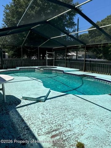 39219 5th Avenue, Zephyrhills, FL 33542